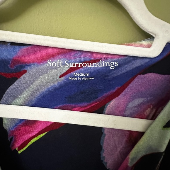 Soft Surroundings Floral Print Wrap Dress 3/4 Sleeve‎ Jersey Stretch Sz M - Picture 3 of 10